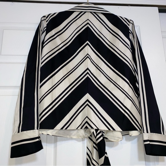 Women’s Spenser Jeremy gorgeous silk kimono tie jacket size 8 - Picture 6 of 6